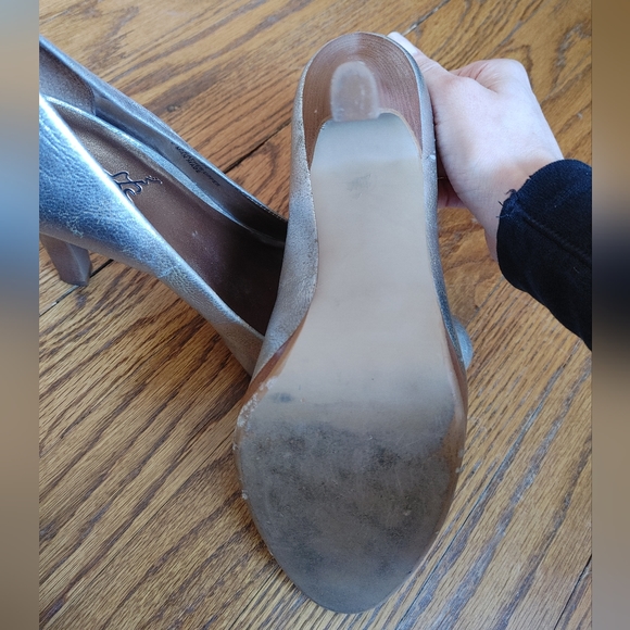 Crackle texture stacked heels sz 9 - Picture 5 of 5